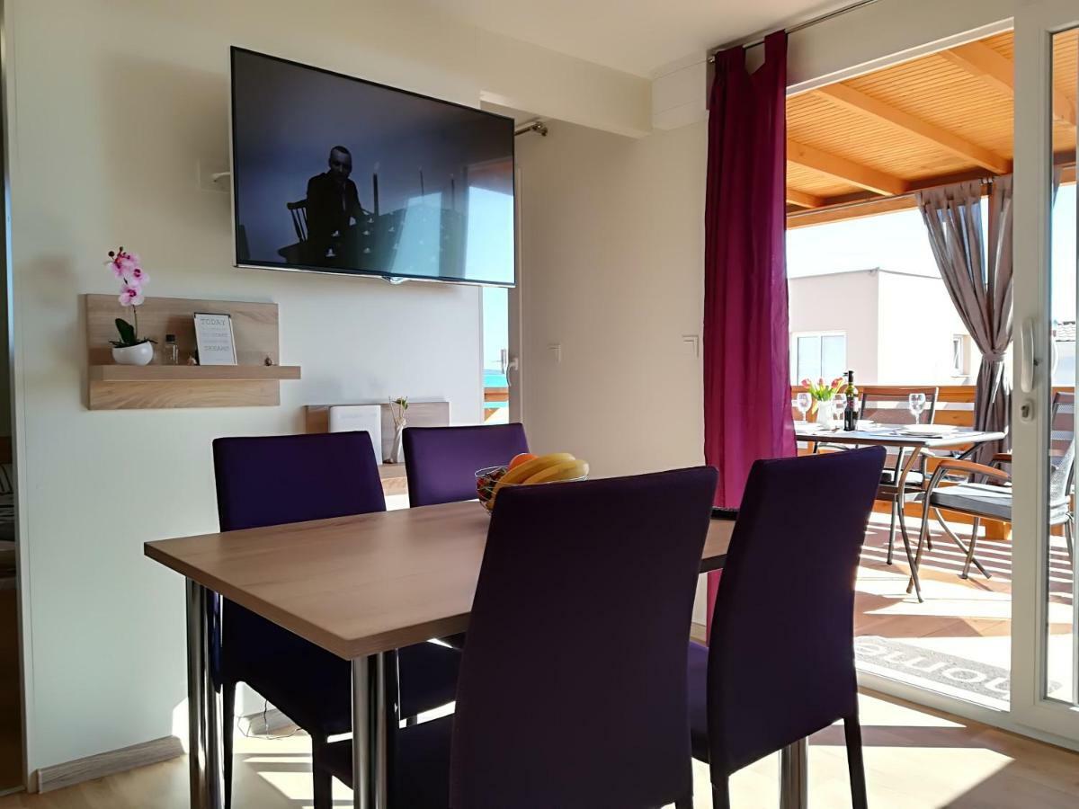 Holiday Home Happiness Privlaka  Exterior photo